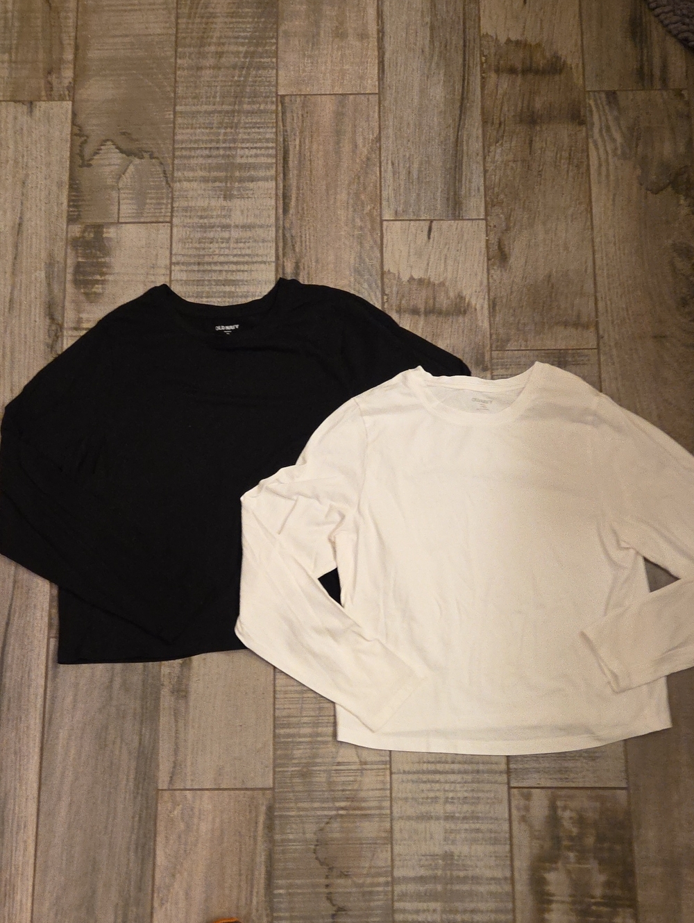 NWOT Old Navy Long-Sleeve Crewneck Top Duo - Black & White